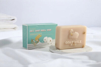 Мыло для лица и тела Goat Milk Soap с протеинами молока